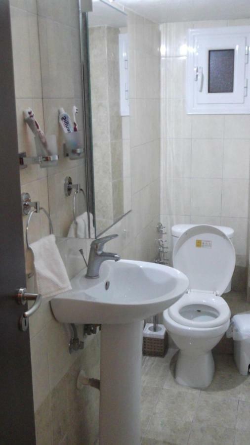Roberto'S Studio Салоники Экстерьер фото